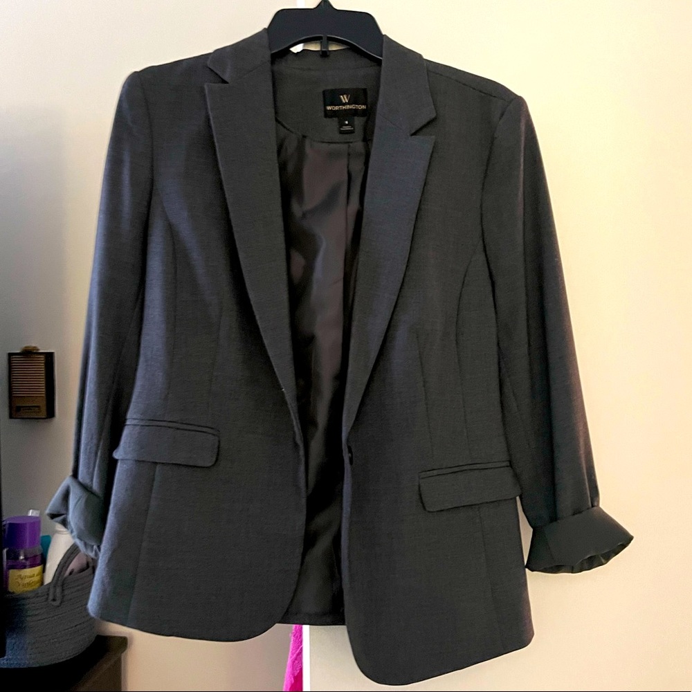 Gray blazer